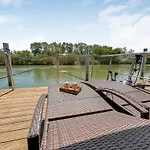 Sejour Unique Sur Un Bateau 