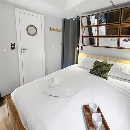 Sejour Unique Sur Un Bateau 